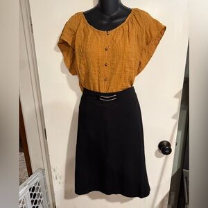 4/$16 NYCC Elegant Black Skirt with Silver Accent NWT